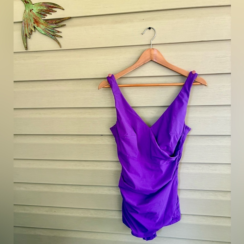 ROXANNE Vintage 1960s swimsuit Pin-up Ruched One-Piece purple Union tag sz 38 C